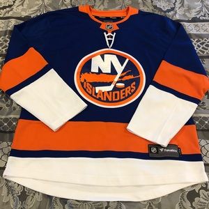 ISLANDERS JERSEY
